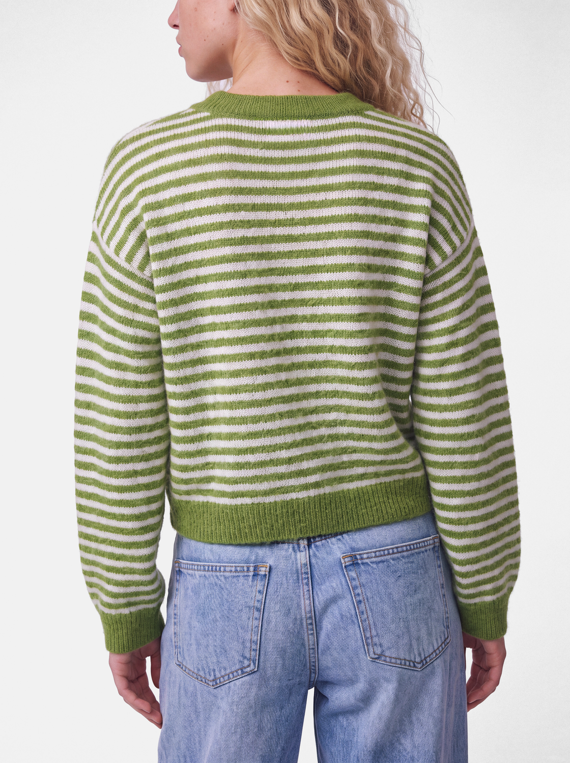 model_shot-detail